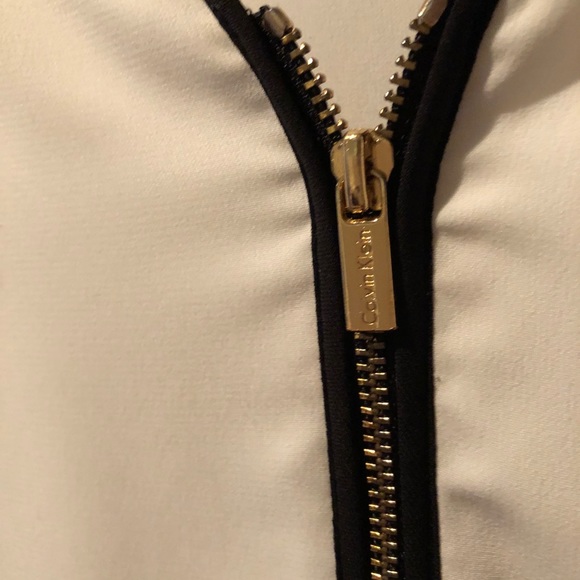 Calvin Klein Blouse - Picture 3 of 8